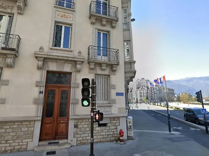 Suite Vinicole Hypercentre, Gare & Parking Gratuit Esplanade Grenoble Frankrike